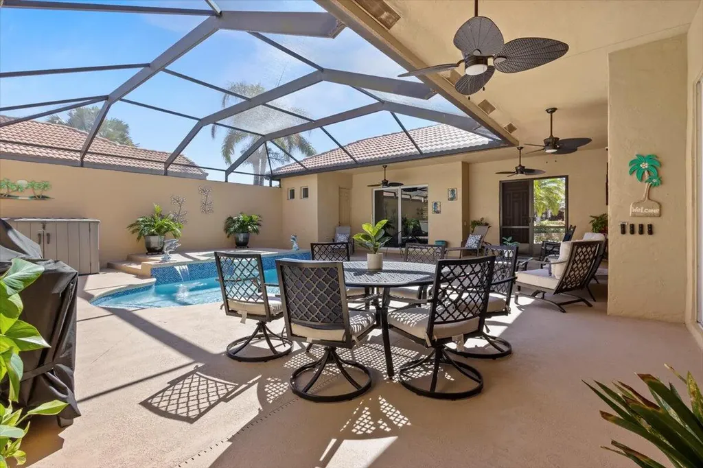 814 SW Saint Julien Court Port St Lucie FL 34986
