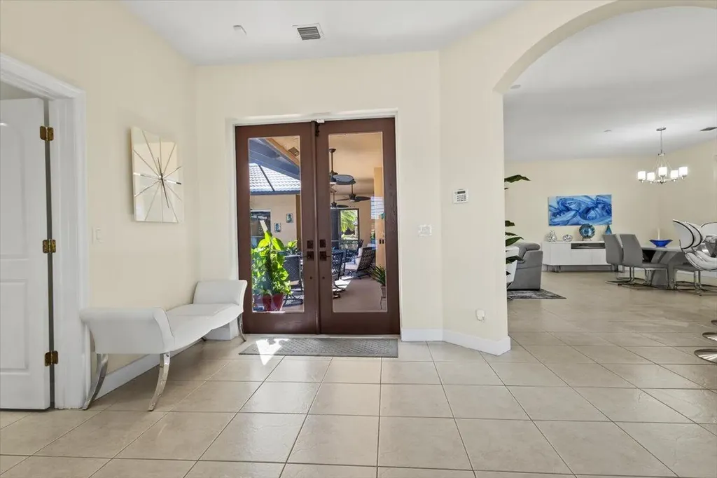 814 SW Saint Julien Court Port St Lucie FL 34986