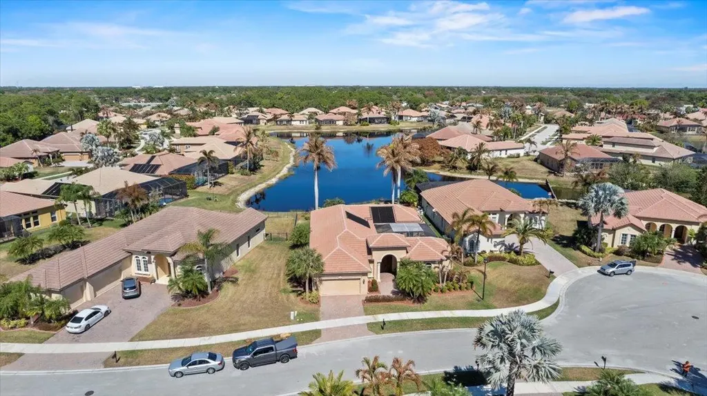 814 SW Saint Julien Court Port St Lucie FL 34986