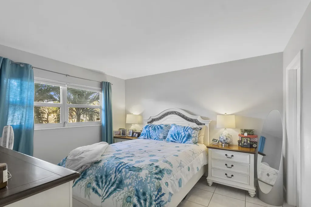 2350 NE 14th Street Causeway Pompano Beach FL 33062