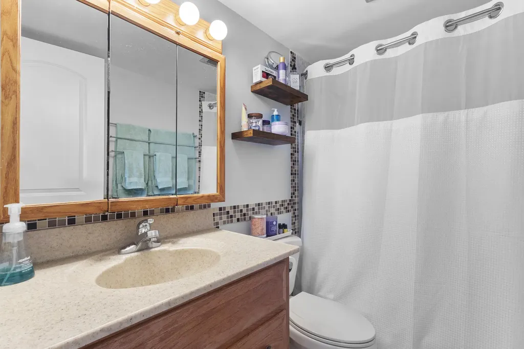 2350 NE 14th Street Causeway Pompano Beach FL 33062