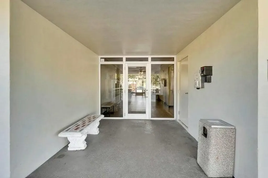 2350 NE 14th Street Causeway Pompano Beach FL 33062