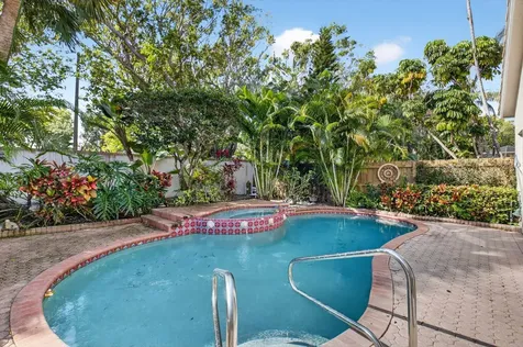 2476 NW 66th Drive Boca Raton FL 33496