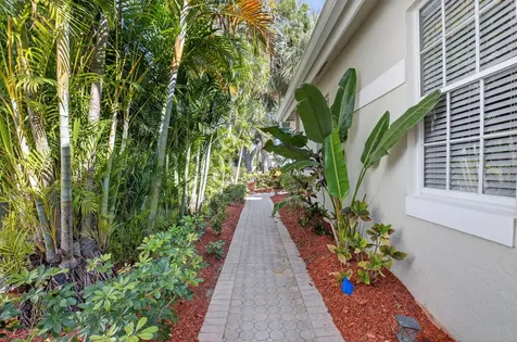 2476 NW 66th Drive Boca Raton FL 33496