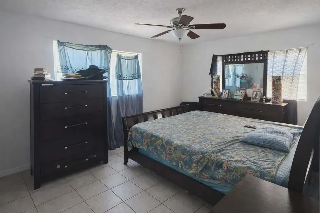 218 Olive Avenue Port St Lucie FL 34952