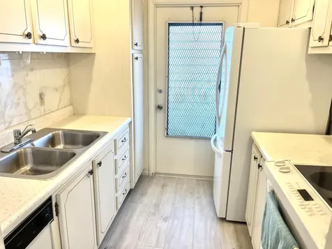 100 Doolen Court North Palm Beach FL 33408
