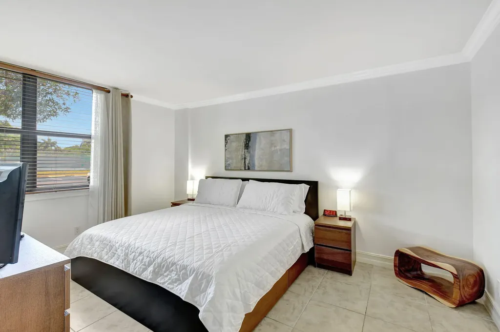 600 Egret Circle Delray Beach FL 33444