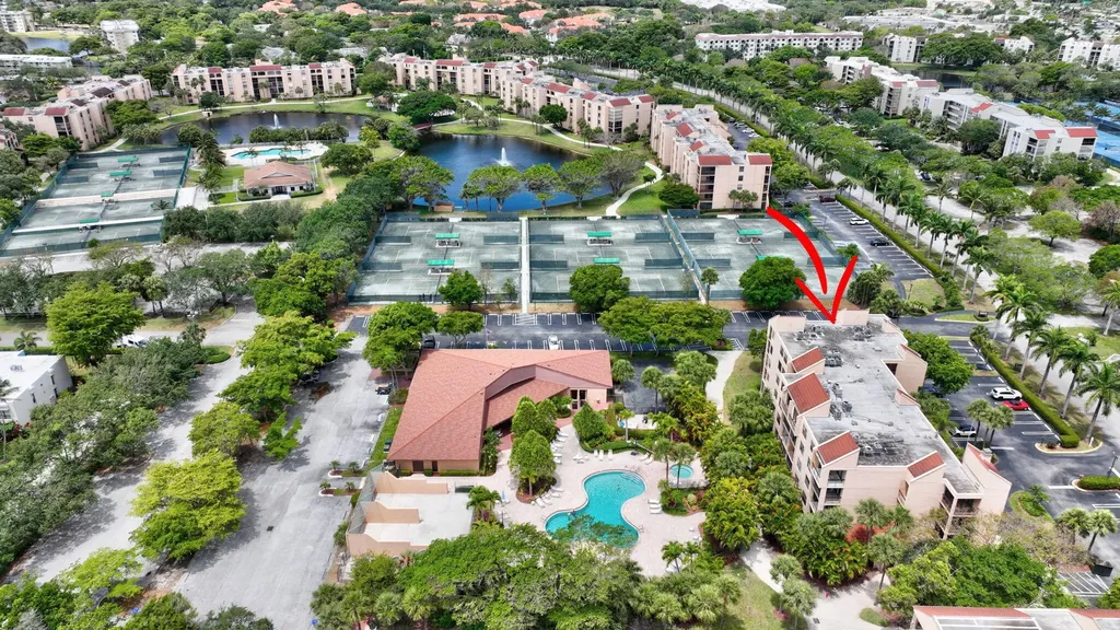 600 Egret Circle Delray Beach FL 33444