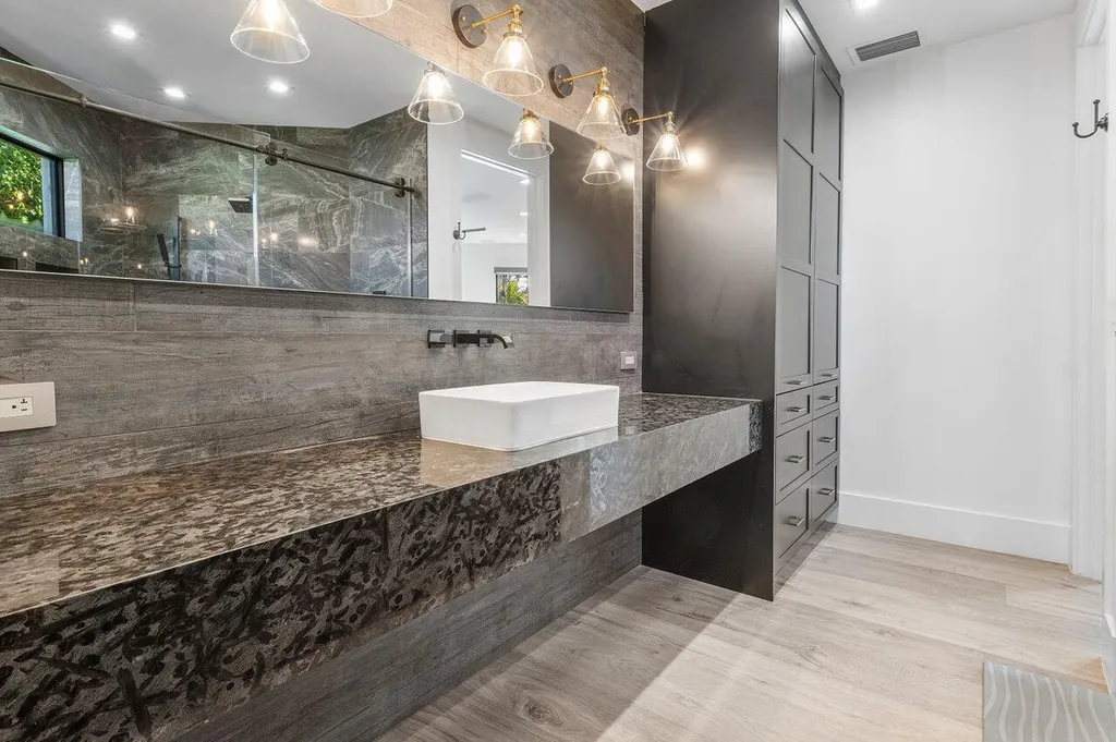 3746 NW 53rd Street Boca Raton FL 33496