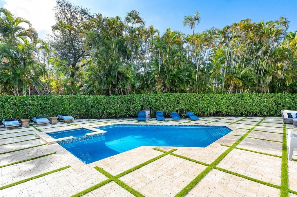 3746 NW 53rd Street Boca Raton FL 33496