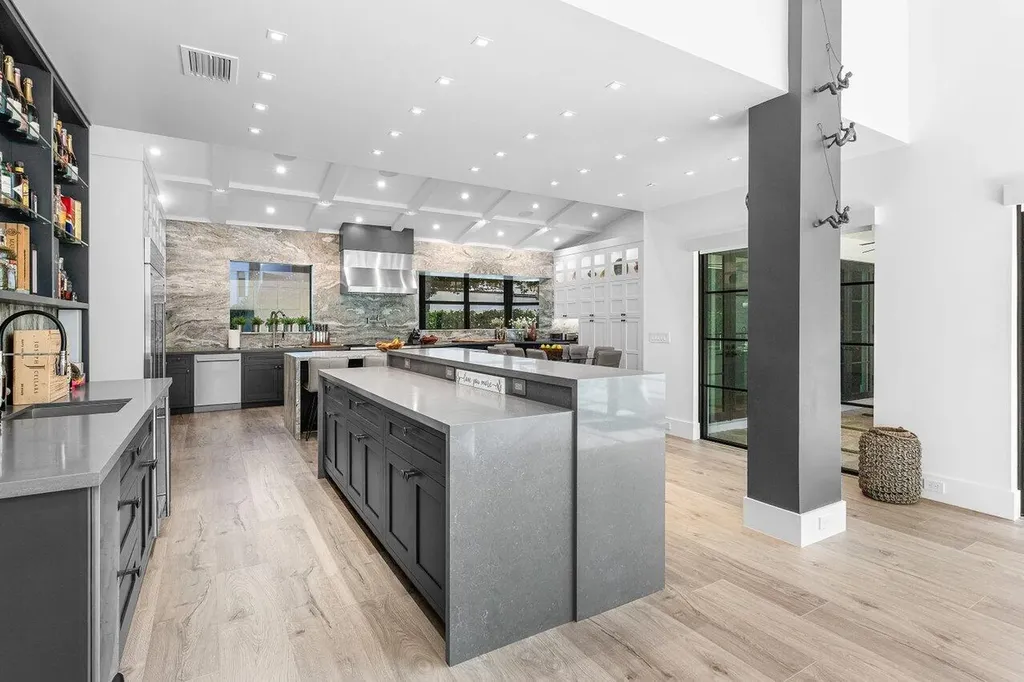 3746 NW 53rd Street Boca Raton FL 33496