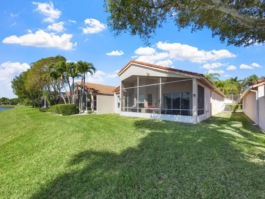5058 Glenville Drive Boynton Beach FL 33437