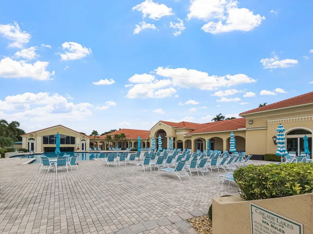 5058 Glenville Drive Boynton Beach FL 33437