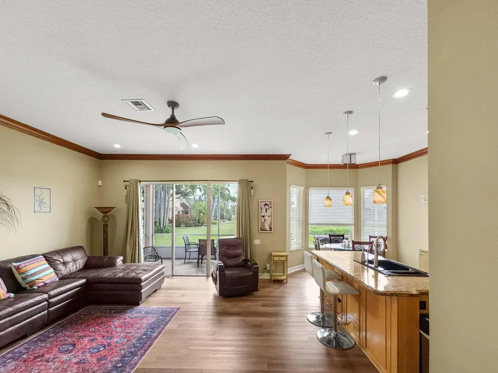 5058 Glenville Drive Boynton Beach FL 33437