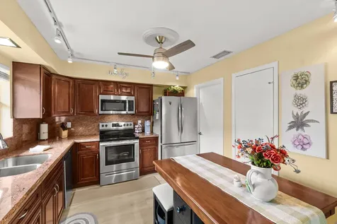 9885 Clusia Tree Drive Boynton Beach FL 33436