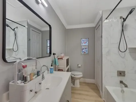 309 NE Pinelake Village Boulevard Jensen Beach FL 34957