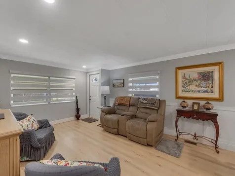 309 NE Pinelake Village Boulevard Jensen Beach FL 34957