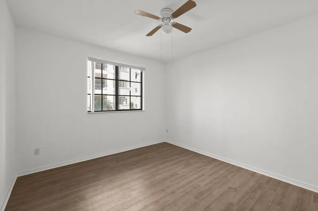 233 S Federal Highway Boca Raton FL 33432