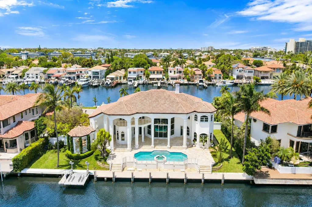 890 Lilac Drive Boca Raton FL 33487