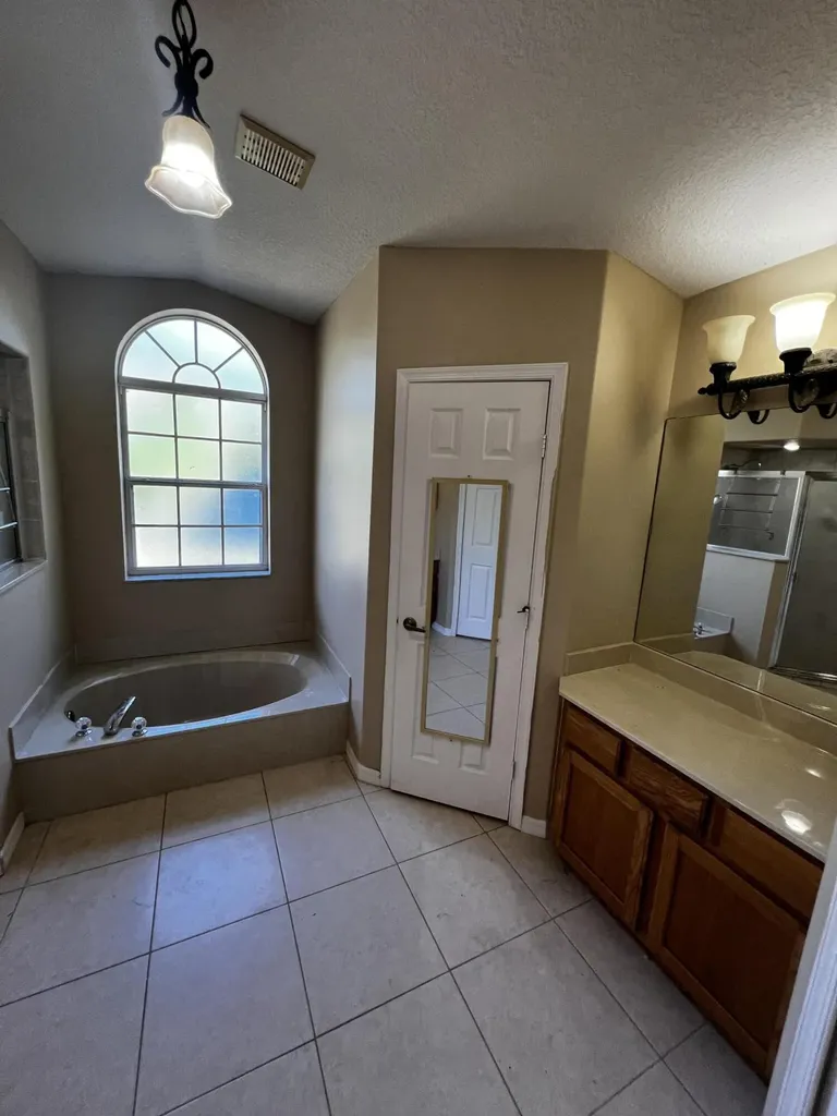 1866 SW Lennox Street Port St Lucie FL 34953