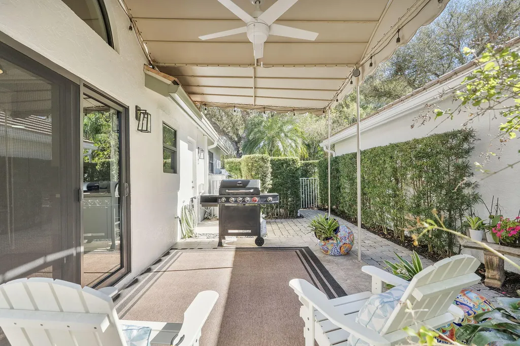 380 Sherwood Forest Drive Delray Beach FL 33445