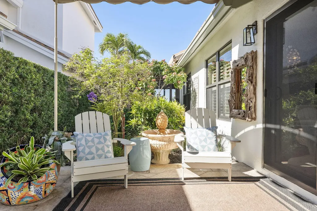 380 Sherwood Forest Drive Delray Beach FL 33445