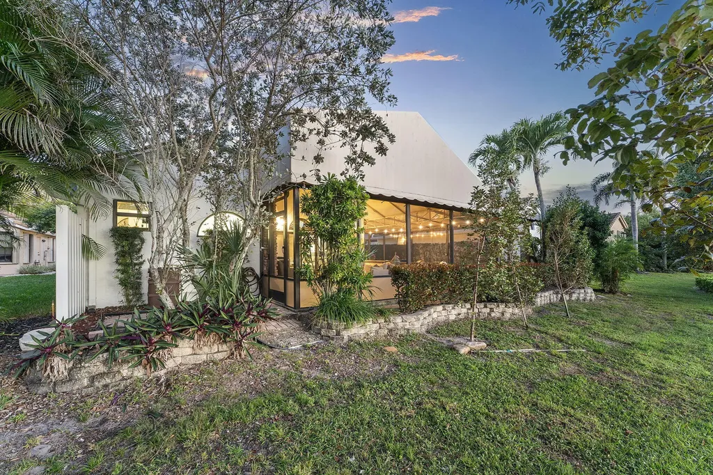 380 Sherwood Forest Drive Delray Beach FL 33445