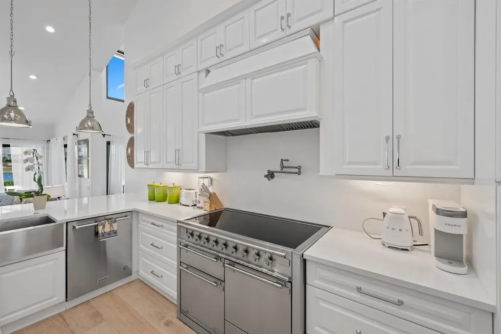 11139 Isle Brook Court Wellington FL 33414