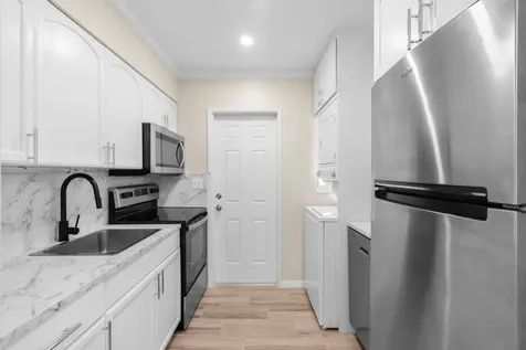 1541 NE 15th Avenue Fort Lauderdale FL 33304