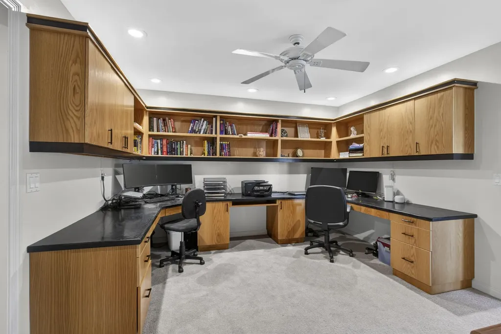 5564 Whirlaway Road Palm Beach Gardens FL 33418