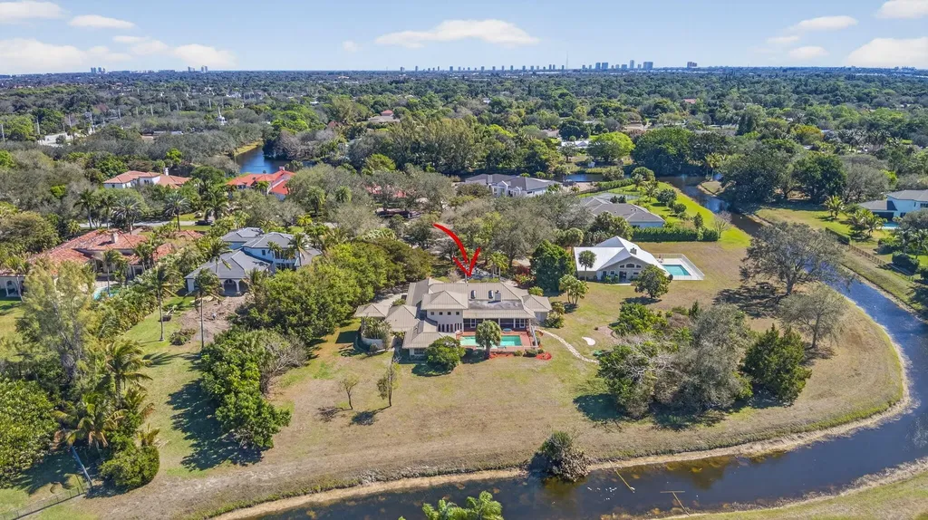 5564 Whirlaway Road Palm Beach Gardens FL 33418