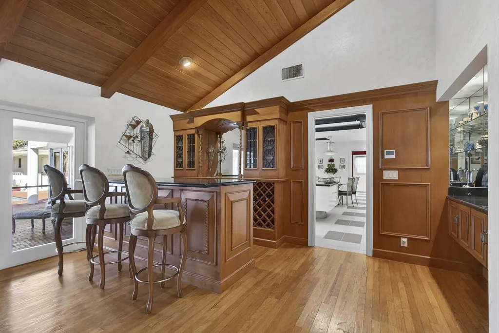 5564 Whirlaway Road Palm Beach Gardens FL 33418