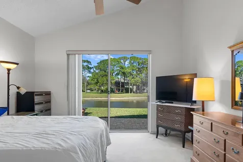 7676 Kings Ride Boynton Beach FL 33436