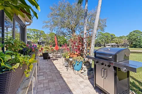 7676 Kings Ride Boynton Beach FL 33436