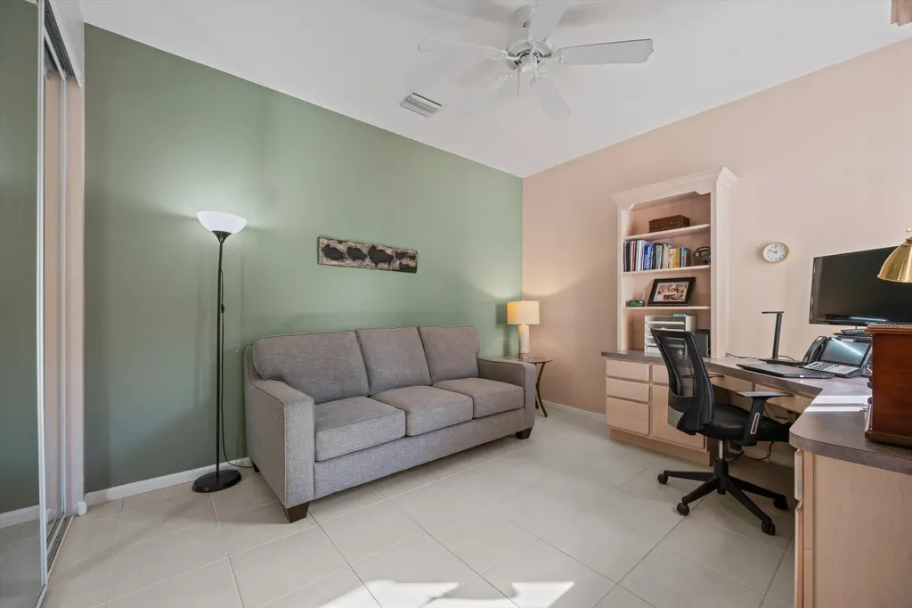 9078 Bay Point Circle West Palm Beach FL 33411