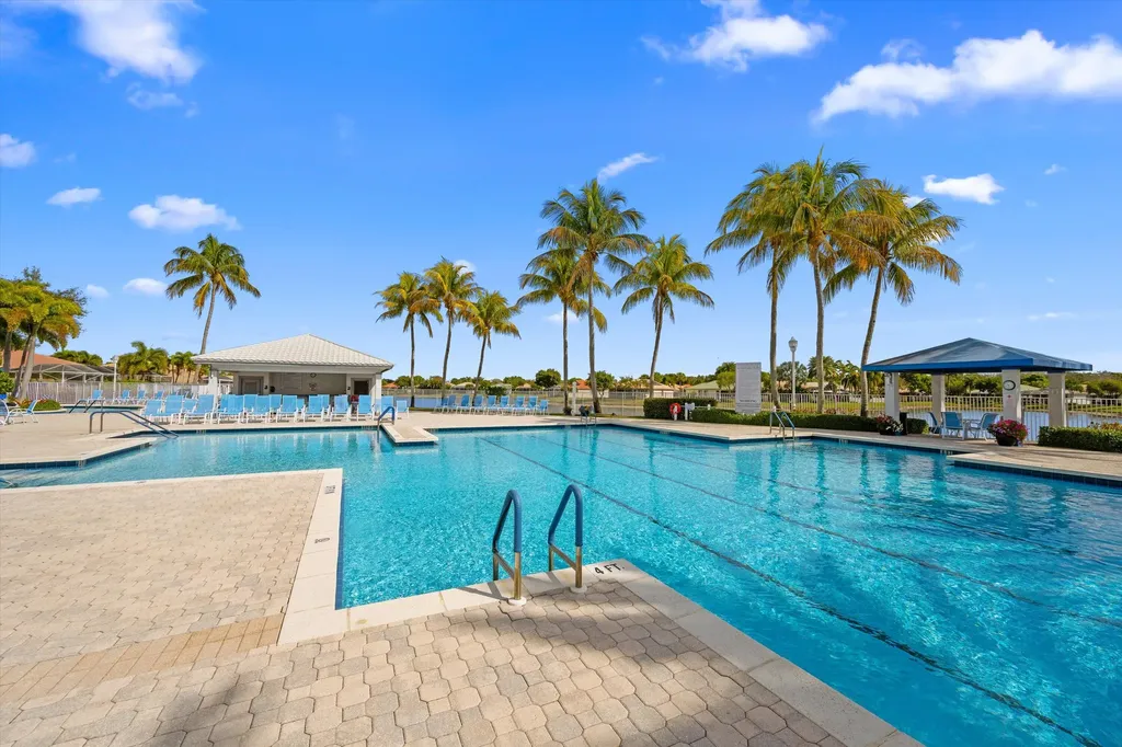 9078 Bay Point Circle West Palm Beach FL 33411