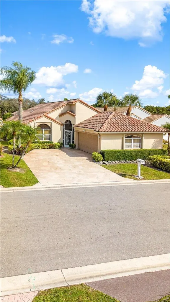 14080 Glenlyon Court Delray Beach FL 33446