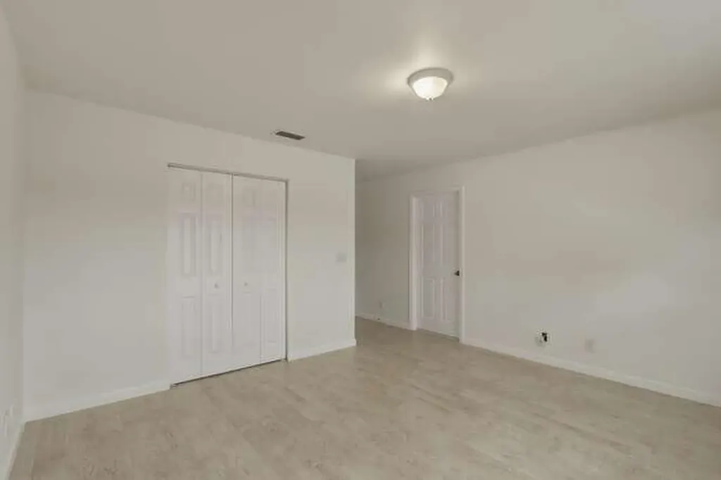1218 Imperial Lake Road West Palm Beach FL 33413