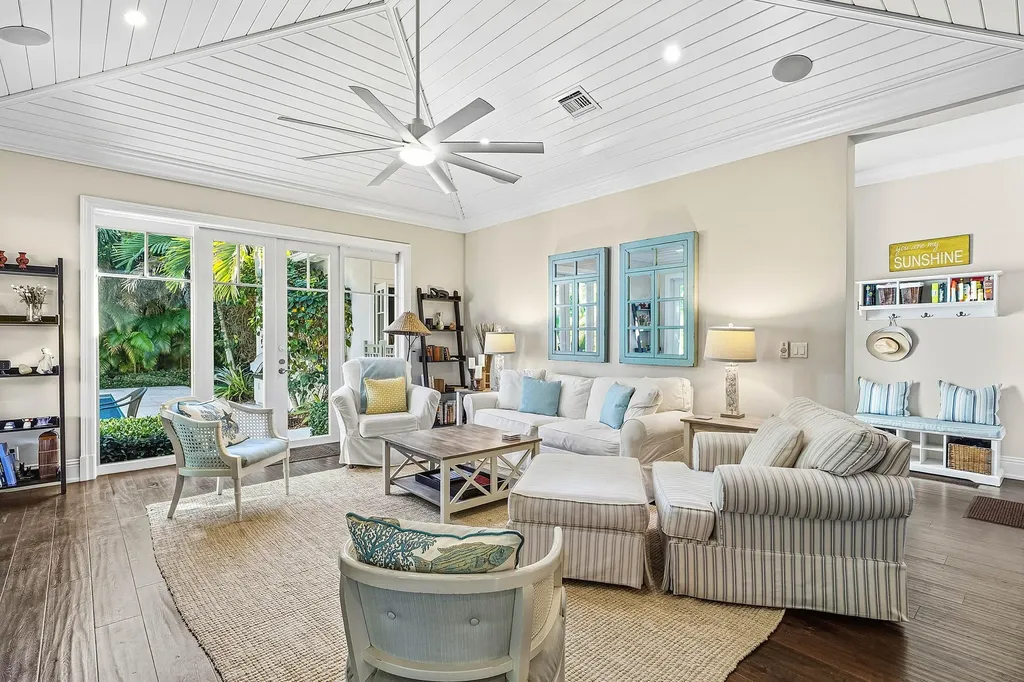 120 Grove Way Delray Beach FL 33444