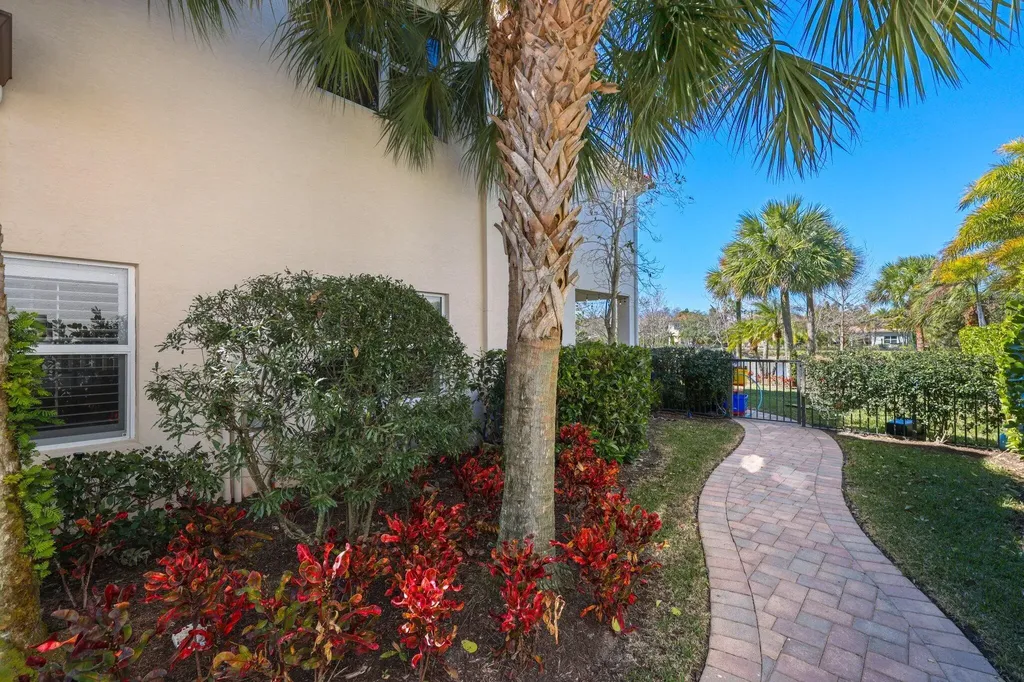 168 Andros Harbour Place Jupiter FL 33458