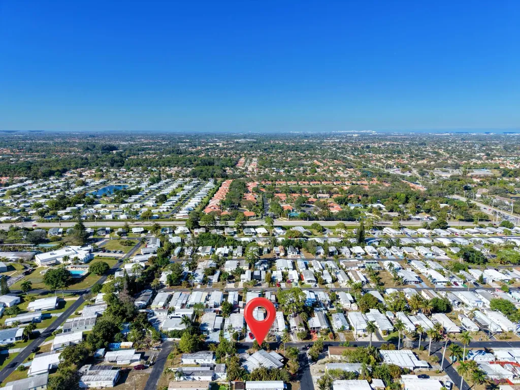 8903 Oak Street Boynton Beach FL 33436