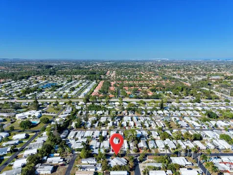 8903 Oak Street Boynton Beach FL 33436