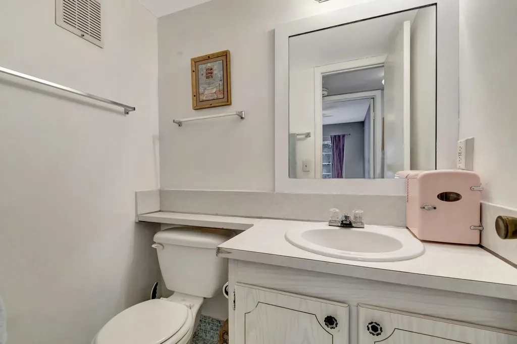 51 Ventnor C Deerfield Beach FL 33442
