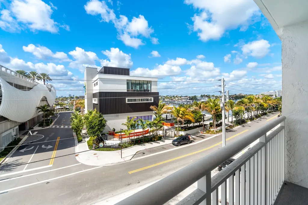 200 S Birch Road Fort Lauderdale FL 33316