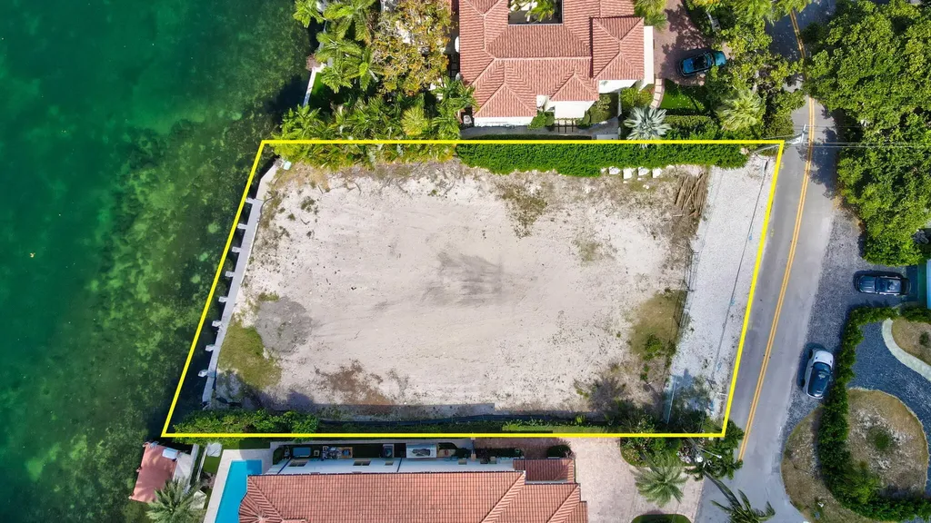 601 NE Spanish Trail Boca Raton FL 33432
