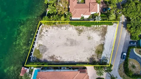 601 NE Spanish Trail Boca Raton FL 33432