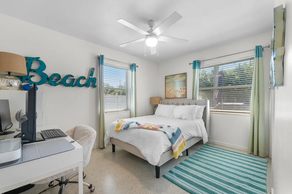 124 Bonnie Briar Lane Delray Beach FL 33444