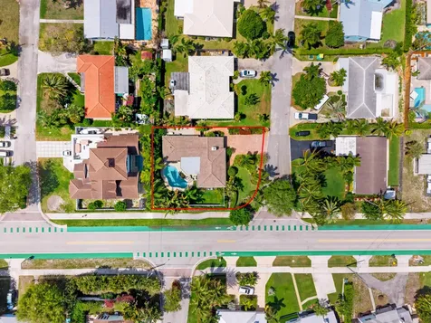 124 Bonnie Briar Lane Delray Beach FL 33444