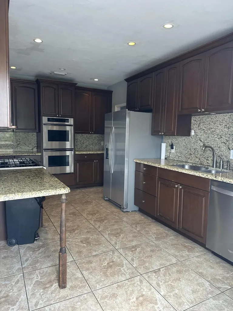 619 37th Street West Palm Beach FL 33407