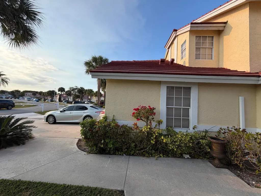 6132 Bear Creek Court Lake Worth FL 33467
